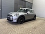 MINI Cooper Classic Trim 33 kWh | Stoelverwarming | Navigatie | Apple Carplay | Parkeersensoren | Half Leder