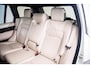 Land Rover Range Rover Vogue P400e Trekhaak - Panoramadak - Meridian Surround System - Privacy glas - 21" inch velgen -