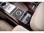 Land Rover Range Rover Vogue P400e Trekhaak - Panoramadak - Meridian Surround System - Privacy glas - 21" inch velgen -