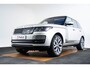 Land Rover Range Rover Vogue P400e Trekhaak - Panoramadak - Meridian Surround System - Privacy glas - 21" inch velgen -
