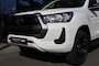 Toyota Hilux 2.4 D-4D DUBBEL CABIN COMFORT A/T 5 SITZ 4WD
