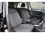 Volkswagen T-Roc 1.5 TSI 150pk DSG Life Business | Trekhaak Afneembaar | Navigatie | Volautomatische Airconditioning