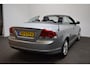Volvo C70 Convertible 2.4i Momentum Trekhaak 1500kg/ Leer/ windscherm/ Cruise
