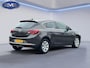 Opel Astra 1.4 Turbo Blitz, achteruitrijcamera, navigatie, 1/2 lederen interieur, parkeersensoren voor en achter, luxe uitvoering