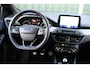 Ford Focus Wagon 1.0 EcoBoost Hybrid ST Line Style 155 PK, LED, NAVIGATIE, CAMERA, WINTERPAKKET