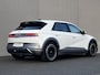 Hyundai Ioniq 5 Lounge 73kWh Automaat / Fabrieksgarantie tot 11-2026* / Batterij 8 jaar garantie / Accu SoH 100% / Afn. trekhaak 1.600 kg / HUD / Camera 360° / Stoelventilatie / Stuur-, stoel- en achterbankverwarming / Adapt. CC / 20"LM wielen / Winterwielen set gebruikt tegen meerprijs € 599 /