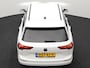 Volkswagen Golf Variant 1.5 TSI 131pk Dealer O.H. | Adaptive Cruise | Camera | Alcantara Sportstoelen Verwarmd | IQ Light | Stuurverwaming |  Sfeerverlichting | Parkassist | Apple Carplay |