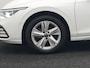 Volkswagen Golf Variant 1.5 TSI 131pk Dealer O.H. | Adaptive Cruise | Camera | Alcantara Sportstoelen Verwarmd | IQ Light | Stuurverwaming |  Sfeerverlichting | Parkassist | Apple Carplay |