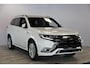 Mitsubishi Outlander 2.4 PHEV Instyle | Schuif- opendak | Leer | Apple Carplay