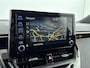 Toyota Corolla Touring Sports 2.0 Hybrid Style Dealeronderhouden | Stoelverwarming | Parkeersensoren V+A | 17'' LM-Velgen | Donker Getinte Achterruiten |
