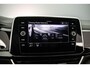 Volkswagen T-Roc R-Line Edition 1.5 TSI 150pk DSG Automaat Trekhaak, Adaptive crusie control, Achteruitrijcamera, LED koplampen, Navigatie, Stoelverwarming, Parkeersensoren