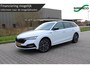 Skoda Octavia Combi 1.4 TSI iV PHEV sportline trekhaak sfeerverlichting sportzetels met stoelverwarming