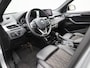 BMW X1 xDrive25e Executive | PANO-SCHUIFDAK | HEAD-UP | STOELVERWARMING | CAMERA | NAVIGATIE | SPORTSTOELEN