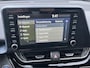 Toyota C-HR 1.8 Hybrid Bi-Tone | Carplay | Dode hoek waarschuwing | Stoelverwarming | Keyless entry |
