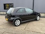 Opel Corsa 1.4-16V Silverline