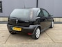 Opel Corsa 1.4-16V Silverline