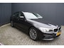 BMW 5-Serie 520i Executive Edition - NAVIGATIE - TREKHAAK - LED - 1e EIGENAAR