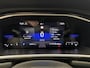 Volkswagen T-Roc 1.5 TSI DSG R-Line Afn.Trekhaak-Navigatie-Adapt.Cr.contr-Clima-Carplay-Camera-Virtual-Parkeersensoren-Lm17''velgen