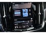 Volvo S90 2.0 T8 AWD Ultimate Dark Luchtvering | 360° Camera | Head-Up Display | Schuifdak | Harman Kardon | Adaptieve Cruise Control | Voorverwarming met Volvo On Call App | Stoelverwarming voor+achter | Stuurwielverwarming | Pilot Assist | BLIS Dode Hoek Detectie | 20 Inch | Voorstoelen elektrisch geheugen | Contour Stoelen | Zitting verlenging voorstoelen | Google infotainment | Lederen Dashboard | Keyless Drive | Geïntegreerde zongordijnen achterportieren | Privacy Glass | Elektrisch bedienbare achterklep | Parkeersensoren voor+achter | DAB Radio | Apple Carplay/Android Auto | Alarm Klasse III | Platinum Grey Metallic |