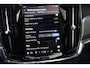 Volvo S90 2.0 T8 AWD Ultimate Dark Luchtvering | 360° Camera | Head-Up Display | Schuifdak | Harman Kardon | Adaptieve Cruise Control | Voorverwarming met Volvo On Call App | Stoelverwarming voor+achter | Stuurwielverwarming | Pilot Assist | BLIS Dode Hoek Detectie | 20 Inch | Voorstoelen elektrisch geheugen | Contour Stoelen | Zitting verlenging voorstoelen | Google infotainment | Lederen Dashboard | Keyless Drive | Geïntegreerde zongordijnen achterportieren | Privacy Glass | Elektrisch bedienbare achterklep | Parkeersensoren voor+achter | DAB Radio | Apple Carplay/Android Auto | Alarm Klasse III | Platinum Grey Metallic |