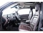BMW i3 S 120Ah 42 kWh Schuif/kanteldak - Driving Assistant Plus - Harman Kardon - Comfort Access - PDC Voor/Achter - Stoelverwarming incl. accuverwarming - Navigatiesysteem Professional - Getinte Ruiten -