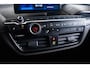 BMW i3 S 120Ah 42 kWh Schuif/kanteldak - Driving Assistant Plus - Harman Kardon - Comfort Access - PDC Voor/Achter - Stoelverwarming incl. accuverwarming - Navigatiesysteem Professional - Getinte Ruiten -