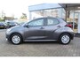 Toyota Yaris 1.5 Hybrid BUSINESS STOELVERW. DODEHOEKDETECTIE  PARK-SENSOREN AD-CRUISE CAMERA KEYLESS