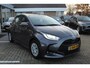 Toyota Yaris 1.5 Hybrid BUSINESS STOELVERW. DODEHOEKDETECTIE  PARK-SENSOREN AD-CRUISE CAMERA KEYLESS