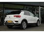 Volkswagen T-Roc 1.5 TSI Sport Business R | Navigatie Factory | Panoramadak | Trekhaak (vast)
