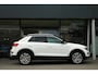 Volkswagen T-Roc 1.5 TSI Sport Business R | Navigatie Factory | Panoramadak | Trekhaak (vast)
