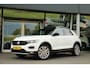 Volkswagen T-Roc 1.5 TSI Sport Business R | Navigatie Factory | Panoramadak | Trekhaak (vast)