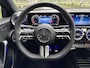 Mercedes-Benz A-klasse 180 Business Solution AMG | Night | Panoramaschuifdak | Achteruitrijcamera | Sfeerverlichting| MULTIBEAM LED | 19 inch AMG-velgen |