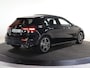Mercedes-Benz A-klasse 180 Star Edition AMG Line | Panoramaschuifdak | Night | Multibeam LED | DISTRONIC | Dodehoekassistent