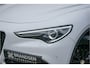 Alfa Romeo Stelvio 2.0 T AWD First Edition Pano-20"-Trekhaak-Keyless-Camera-Leer