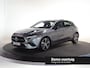 Mercedes-Benz A-klasse 180 Star Edition Luxury Line | Panoramaschuifdak | Nightpakket | Digitaal display | Achteruitrijcamera | Led-koplampen | Stoelverwarming |