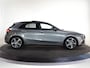 Mercedes-Benz A-klasse 180 Star Edition Luxury Line | Panoramaschuifdak | Nightpakket | Digitaal display | Achteruitrijcamera | Led-koplampen | Stoelverwarming |
