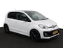 Volkswagen Up! 1.0 R-Line BOVAG Garantie | Stoelverwarming | Camera | Cruise Control | Lederen stuurwiel
