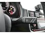 Volkswagen Up! 1.0 R-Line BOVAG Garantie | Stoelverwarming | Camera | Cruise Control | Lederen stuurwiel