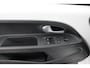 Volkswagen Up! 1.0 R-Line BOVAG Garantie | Stoelverwarming | Camera | Cruise Control | Lederen stuurwiel