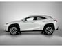 Lexus UX 250h Preference Line | 18" Velgen | Keyless Entry | Apple Carplay & Android Auto |