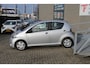Toyota Aygo 1.0 VVT-i Now Airco/Centrale Deurvergrendeling/Elektrische ramen