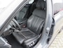 BMW 5-Serie 520i High Executive I Carbon pakket I Comfort stoelen met geheugen I Trekhaak I Individual lak I