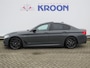 BMW 5-Serie 520i High Executive I Carbon pakket I Comfort stoelen met geheugen I Trekhaak I Individual lak I