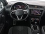 Volkswagen Tiguan 1.4 TSI eHybrid R Line | Matrix LED | Camera | Carplay | Adaptive cruise | 19'' | Navigatie | Park Assist | Virtual Cockpit | Climate control | DAB | Getint glas
