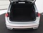 Volkswagen Tiguan 1.4 TSI eHybrid R Line | Matrix LED | Camera | Carplay | Adaptive cruise | 19'' | Navigatie | Park Assist | Virtual Cockpit | Climate control | DAB | Getint glas