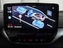 Volkswagen ID.5 Pro 77 kWh | Warmtepomp | Leder | 360 Camera | Stoelverwarming | Keyless | Adaptive cruise | Carplay | Sfeerverlichting | Navigatie | Matrix LED | 20'' | Side Assist