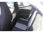 Toyota Aygo 1.0 VVT-i x-play Automaat/Achteruitrijcamera/Airco/Licht metalen velgen/Bluetooth/Centrale vergrendeling/Elektrische ramen