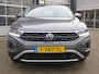 Volkswagen T-Roc 1.0 TSI 115pk LIFE / Navi / Carplay / Adap.cruise / Inparkeerhulp / BOVAG garantie