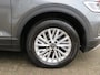 Volkswagen T-Roc 1.0 TSI 115pk LIFE / Navi / Carplay / Adap.cruise / Inparkeerhulp / BOVAG garantie