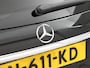 Mercedes-Benz E-klasse Estate 200 Business Solution Panoramadak | Leder | Dode Hoek Ass | Alarm | Sfeerverlichting | Parkeerpakket met Camera | Inclusief 24 maanden Mercedes-Benz Certified garantie voor Europa.